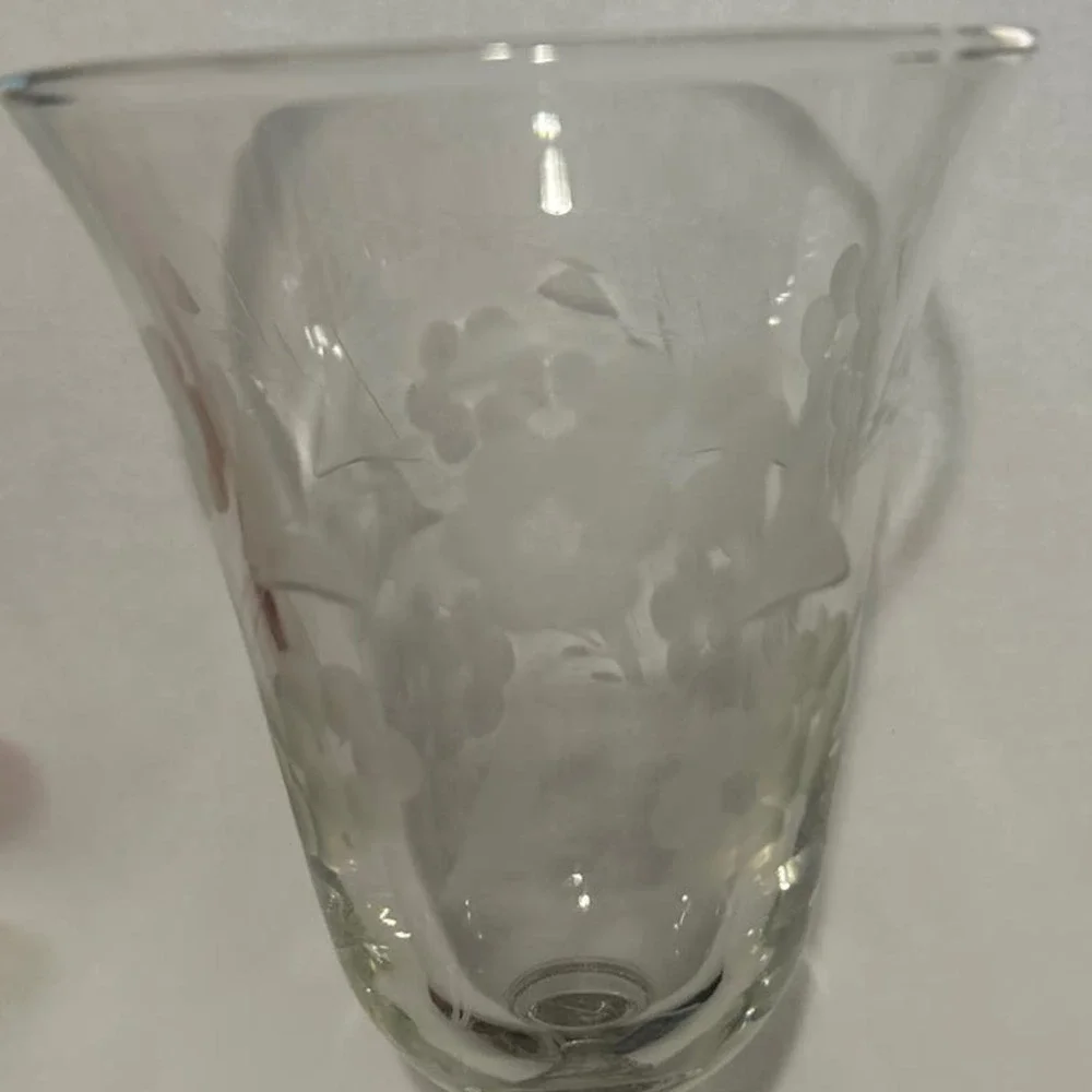 Etched Floral Set‎ of 2 Goblet Stemmed Glasses Cut Stem 8